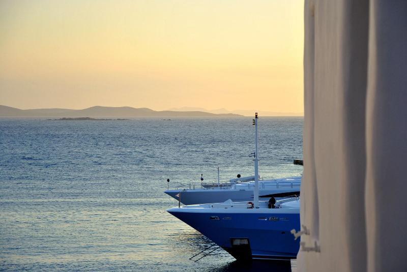 Riva Suites - Adults Only Mykonos Town Ngoại thất bức ảnh